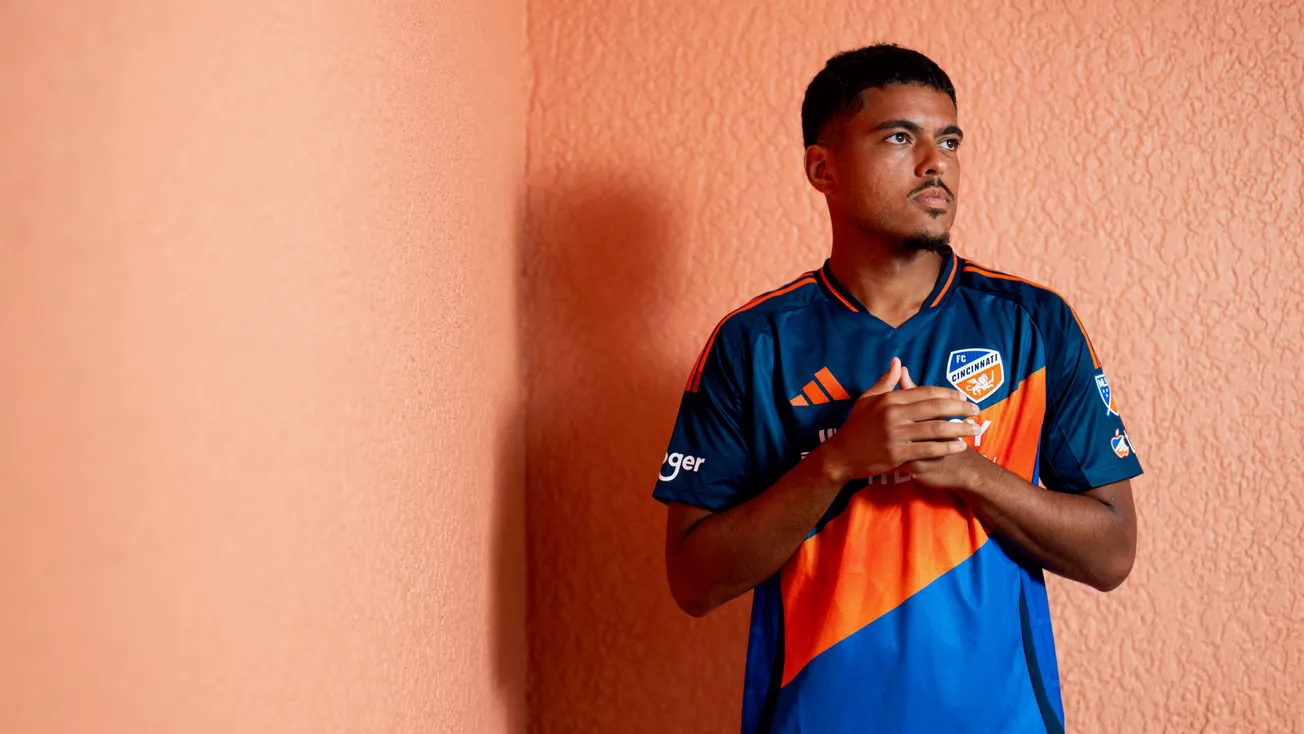 Pat Noonan believes in Evander's development at Cincinnati: ‘He's getting better and better’