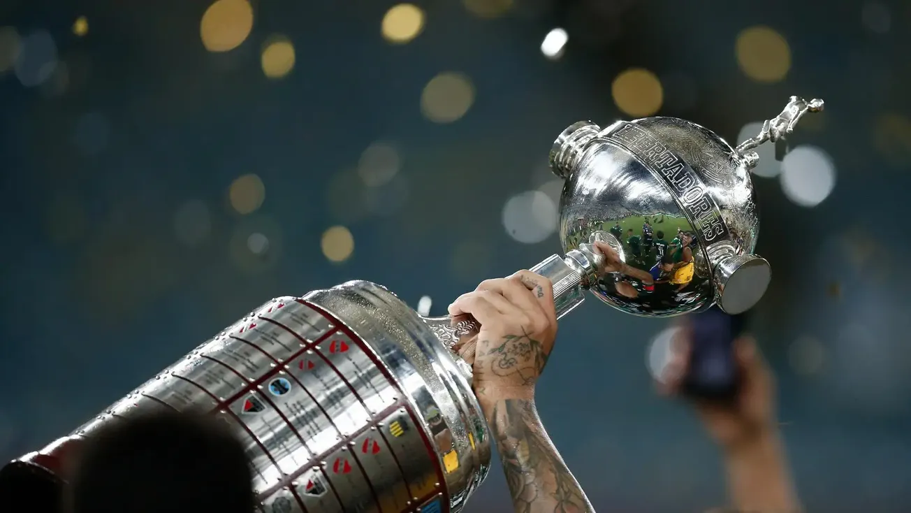 Copa Libertadores 2025: Key Matchups and Betting Favorites for MatchDay 2